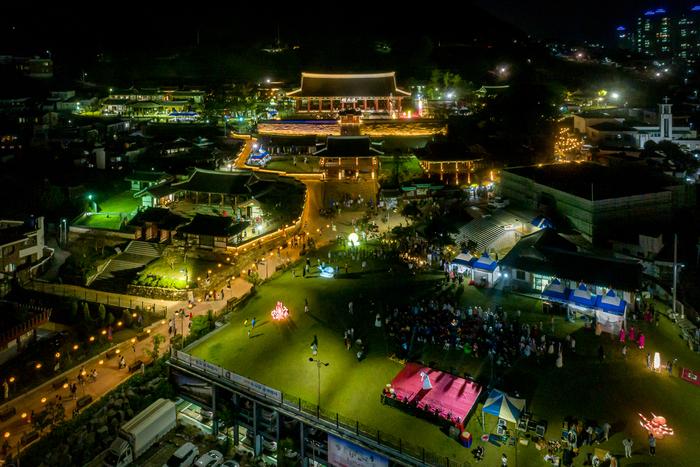 2025 Korea Night Tourism Forum Poster / Image = Korea Tourism Organization