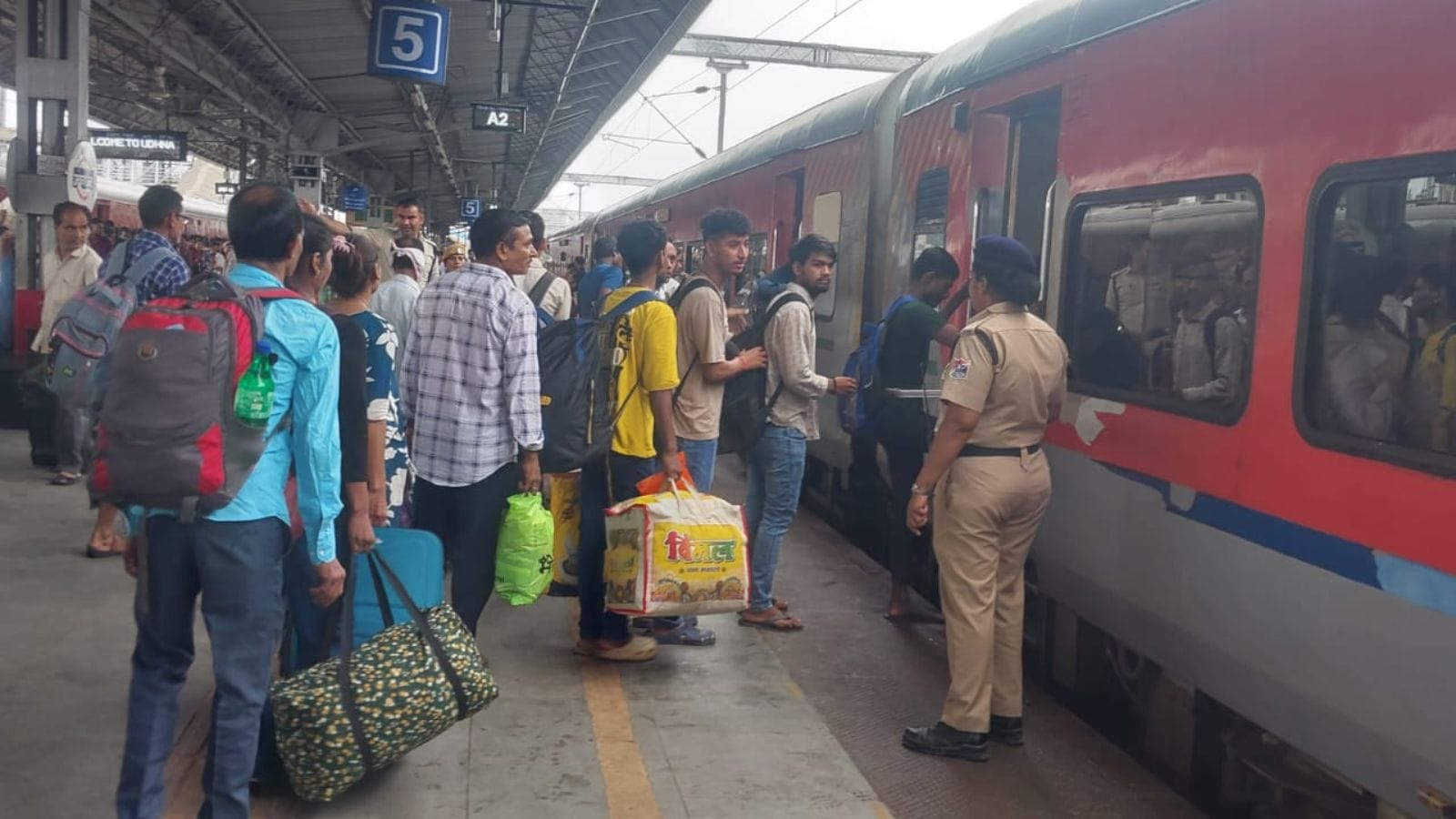 It also planned to run 6,181 special trains to facilitate passengers returning to their workplaces after the Chhath Puja festivities.