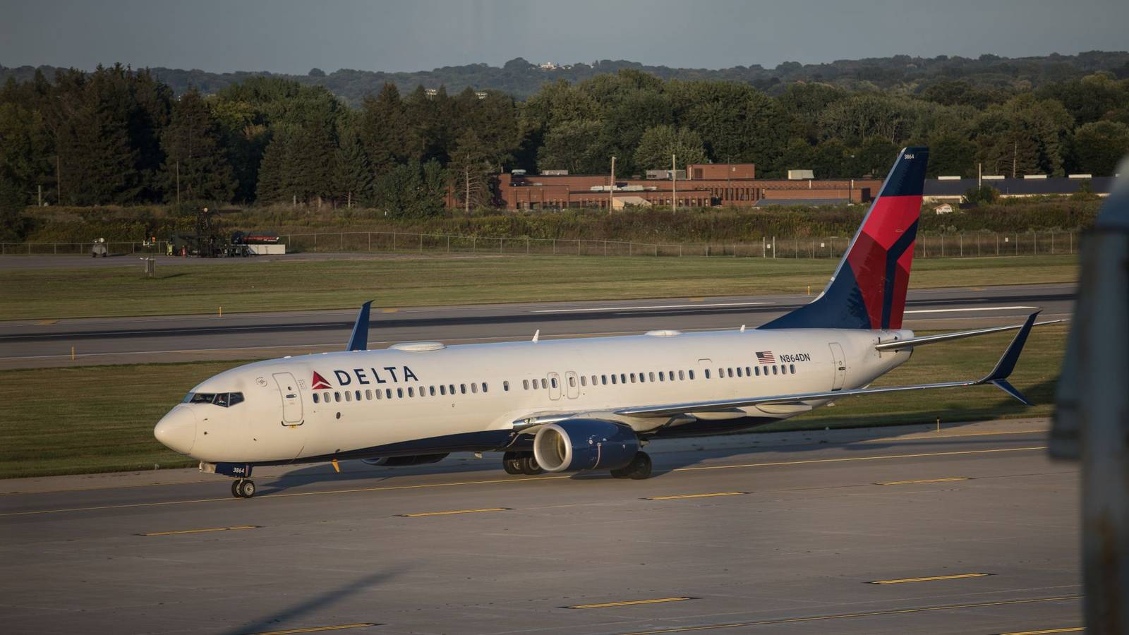 Delta Air Lines Boeing 737-900ER Grounded After Engine Fails During Takeoff From Minneapolis–St. Pau...