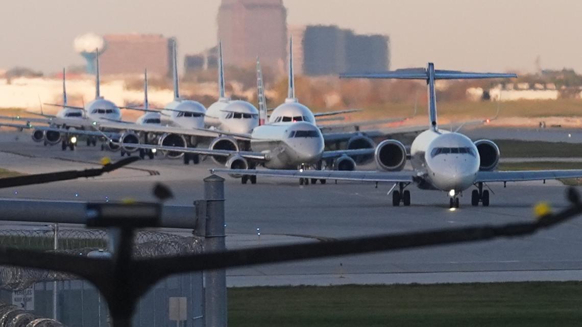 How airlines are responding ahead of FAA flight reductions due to government shutdown
