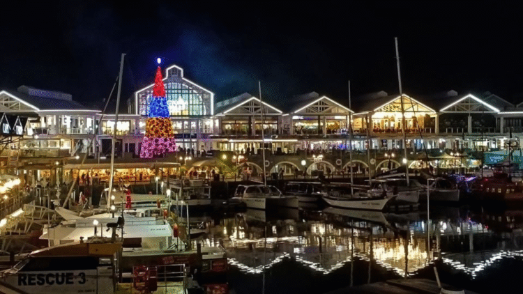 You are currently viewing Festive Rush Begins Early as Cape Town Airport Sees Surge in Travelers