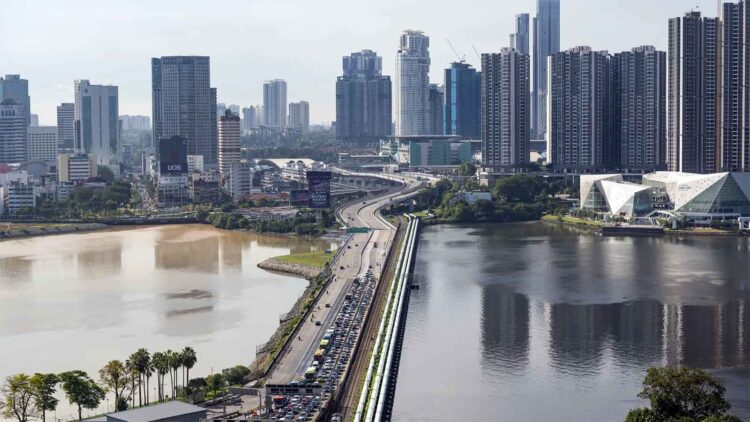 Singapore Faces Rising Scams as Malaysia Boosts Tourism: Cross-Border Realities in 2026