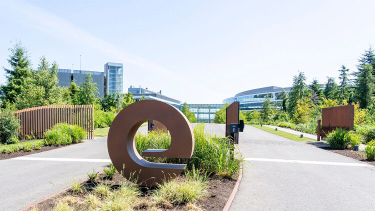 Expedia's travel agency business is having a huge year: Travel Weekly