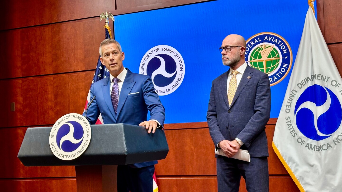 FAA reducing air traffic by 10% across 40 markets on Friday