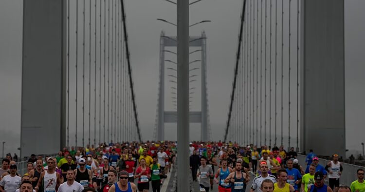 Kenya's Kilimo and Ethiopia's Aderra win Istanbul Marathon