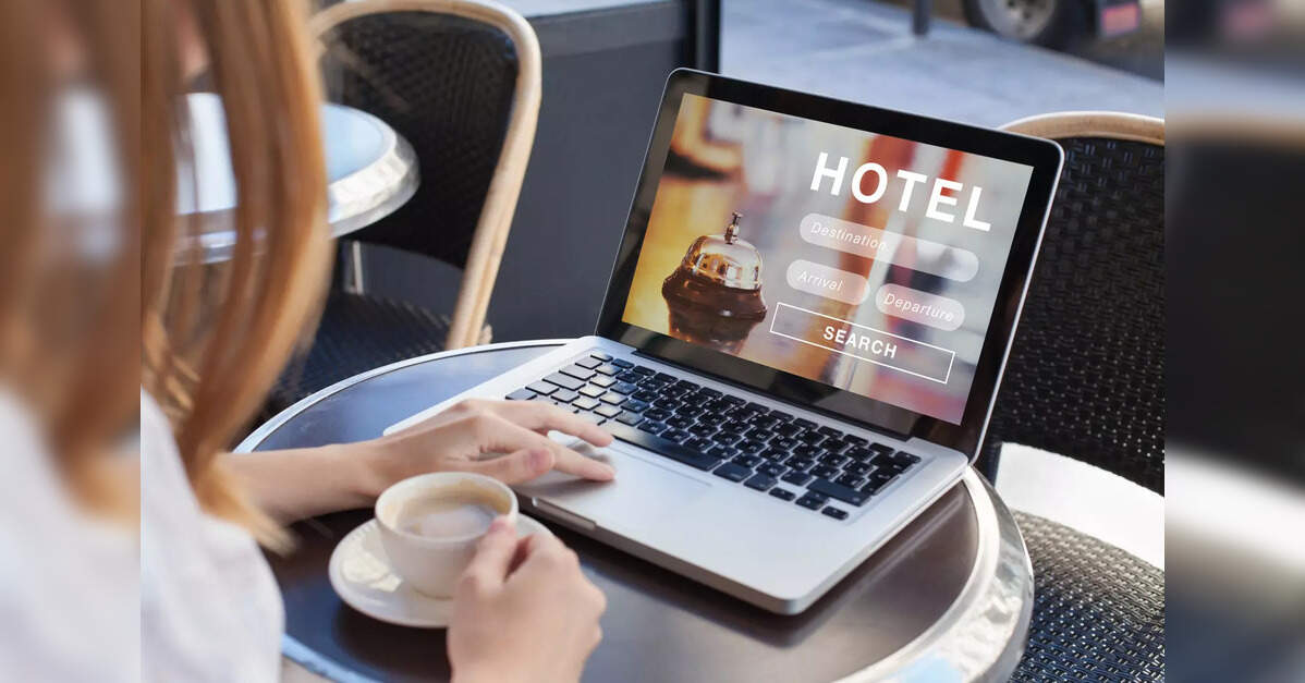 MakeMyTrip introduces AI-powered natural language search for stays, ETTravelWorld