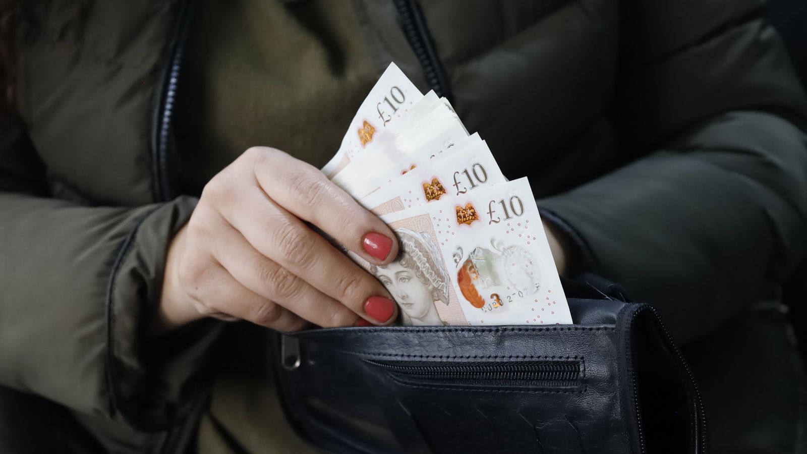 Millions of people earning minimum wage to get pay rise | Money blog | Money News