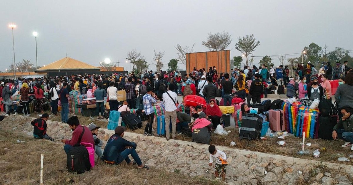 Myanmar: Chinese travel goods manufacturer Wanxinda accused of bribing officials to crack down on tr...