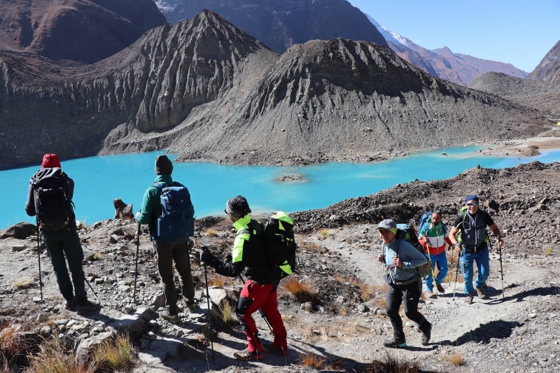 Tourist arrivals near pre-pandemic levels; Nepal records 128,443 visitors in October - The Himalayan...