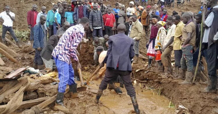Heavy rains hamper mudslide rescue efforts in eastern Uganda