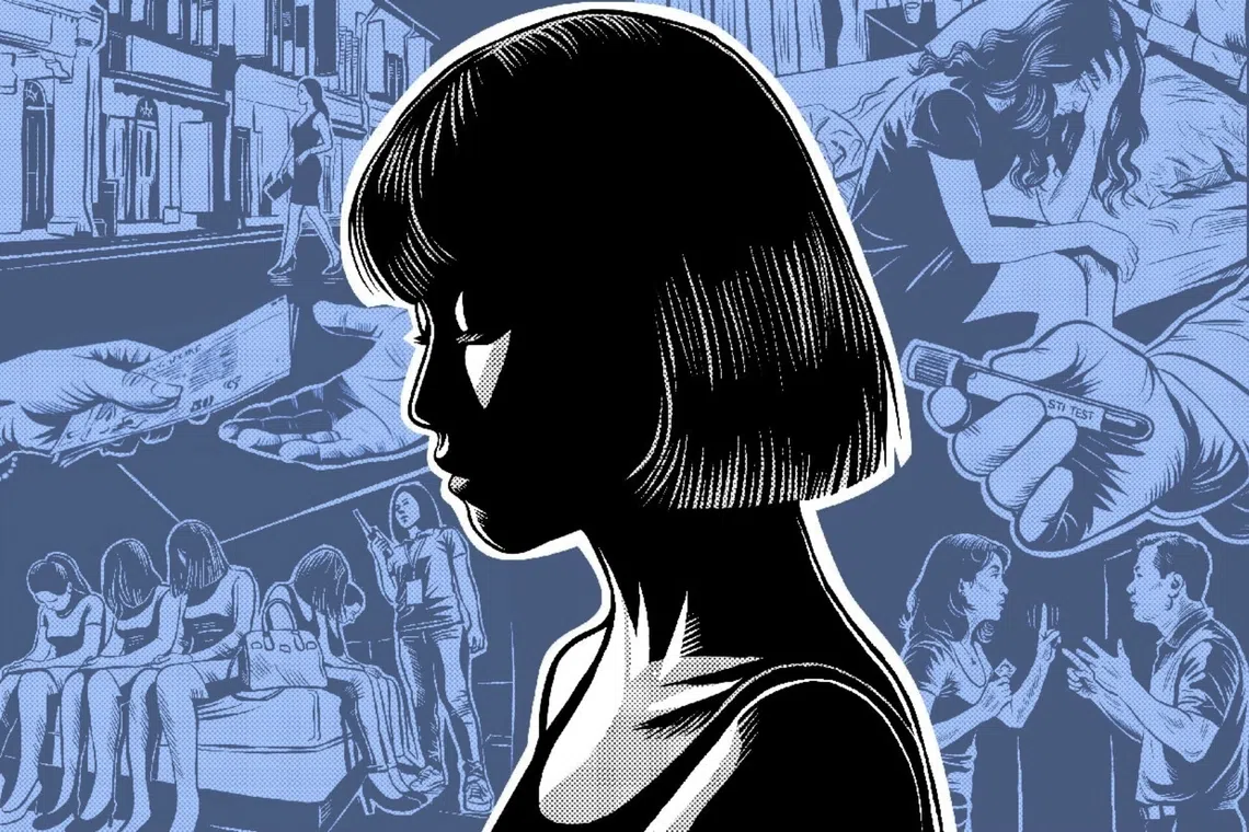 Serene (not her real name), a part-time outreach worker with Operation Mobilisation, giving out snacks to sex workers soliciting along Geylang’s alleyways as she tries to connect with them.