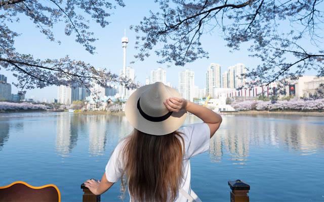 Solo travel on the rise across Asia in 2025, Agoda reports