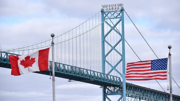 U.S. tourism faces $5.7B US loss as Canadians continue to stay home | CBC News
