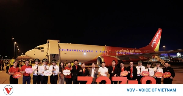 Vietjet receives first Boeing 737-8 from US$32 billion order