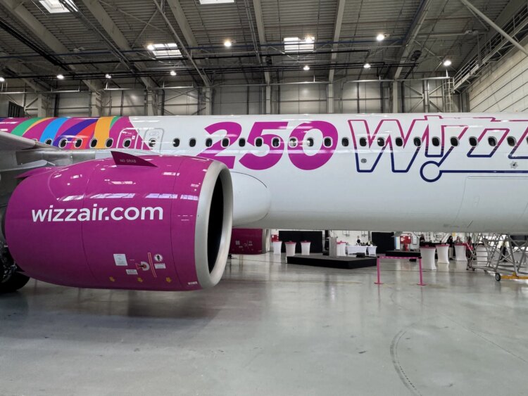 Wizz Air celebrates its 250th plane: the story of the low-cost airline that aims(goes) to be the new Ryanair