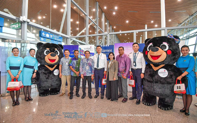 Aviation roundup: Xiamen Airlines, Emirates and more