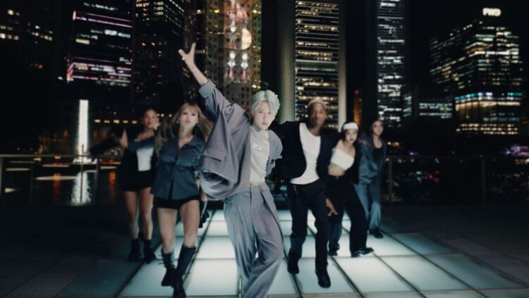 Chinese singer-dancer Xin Liu unveils Passion music video shot in Singapore