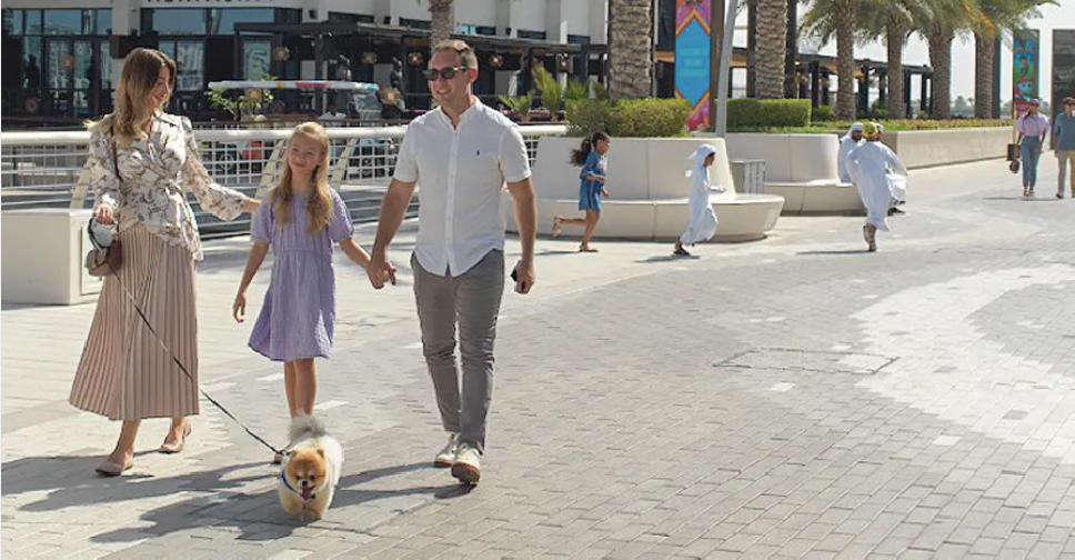 Abu Dhabi eases restrictions on pets in hotels, restaurants - Dubai Eye 103.8