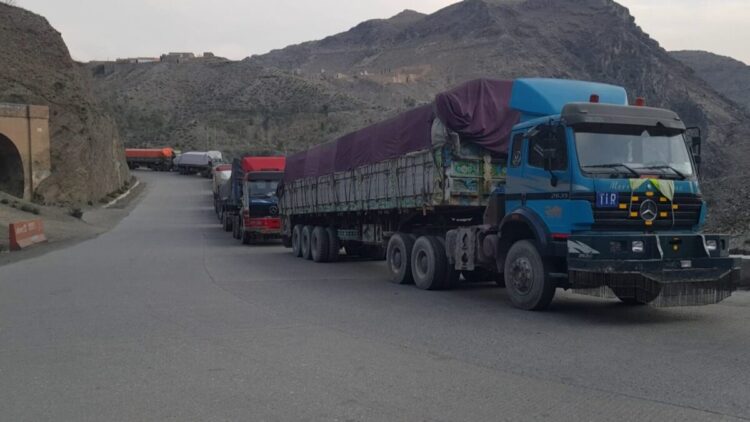 Afghanistan–Pakistan border crossings remain shut for 50th day as trade and travel grind to a halt