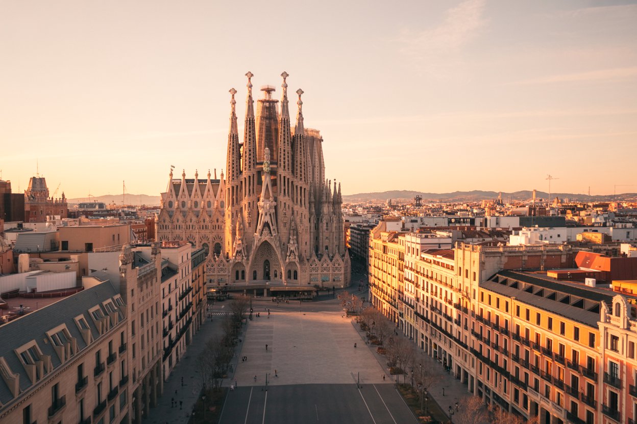 Airbnb Fined in Spain for Non-Compliant Listings: What This Means for the Future of Short-Term Renta...