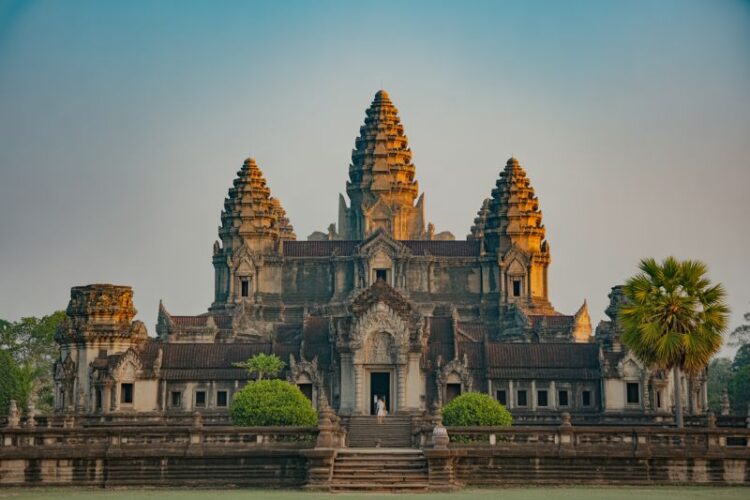 Angkor Wat Faces Low Visitors and Revenue in 2025, Affecting Cambodia’s Tourism, Here’s All You Need...
