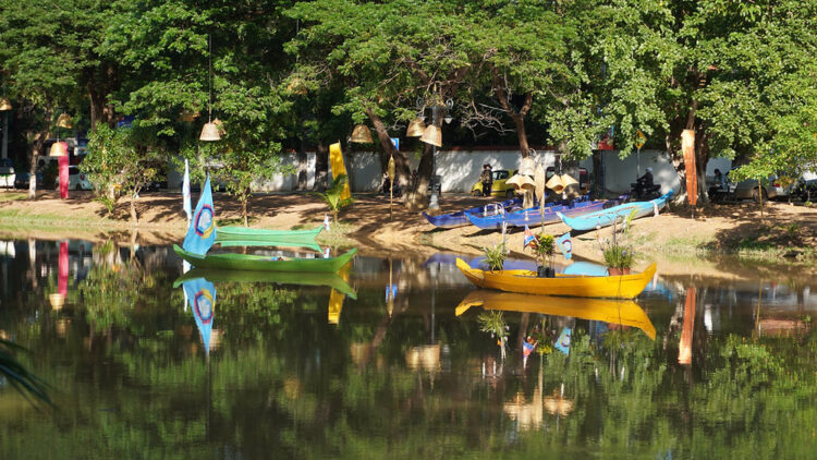 Reassuring Travelers with the “Still Cambodia” Initiative