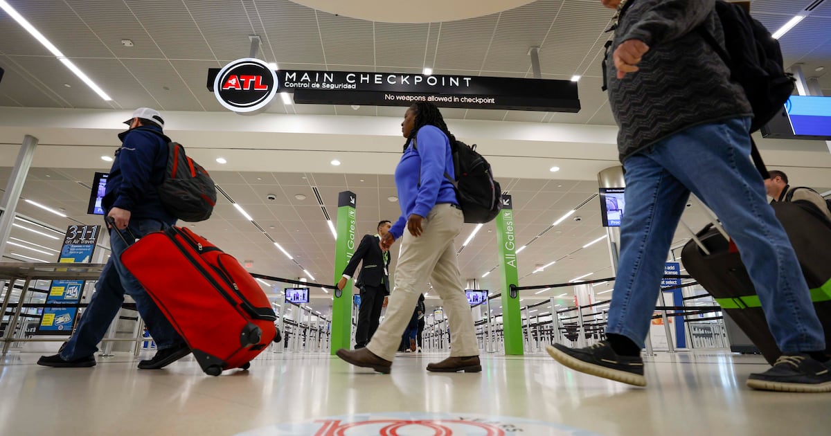 Delta CEO predicts travel back to normal this weekend pending shutdown vote