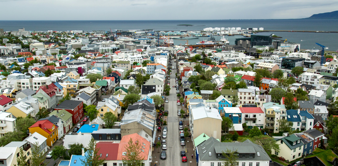 Attracting travelers with destination marketing strategies