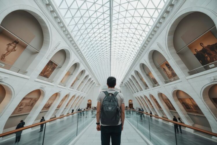 Expedia expands its offerings by acquiring tiqets, providing travellers with more access to unique cultural experiences worldwide.