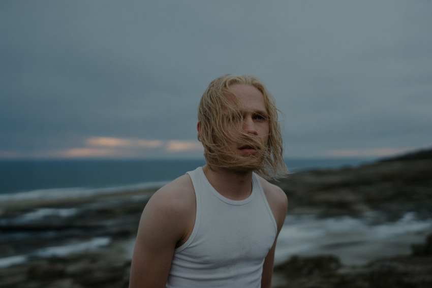 A vibrant fitness-music celebration in singapore blends workouts, nightlife, tourism, wellness culture, and rooftop energy at fitbeat festival 2025.