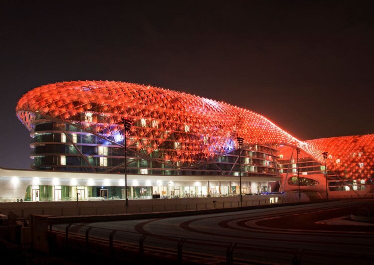 How do major events like Formula 1 reshape global travel demand?