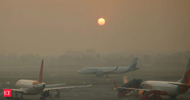IndiGo, Air India issue travel advisory after IMD's orange alert for Delhi due to fog
