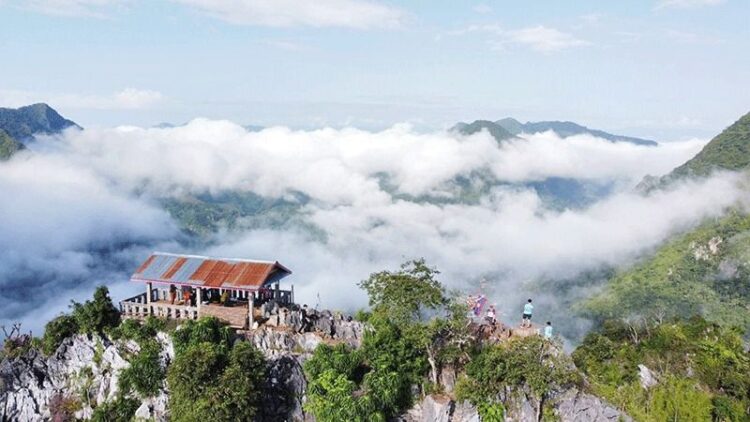 Tourist arrivals in Laos top 3.7 million in first 10 months of 2025