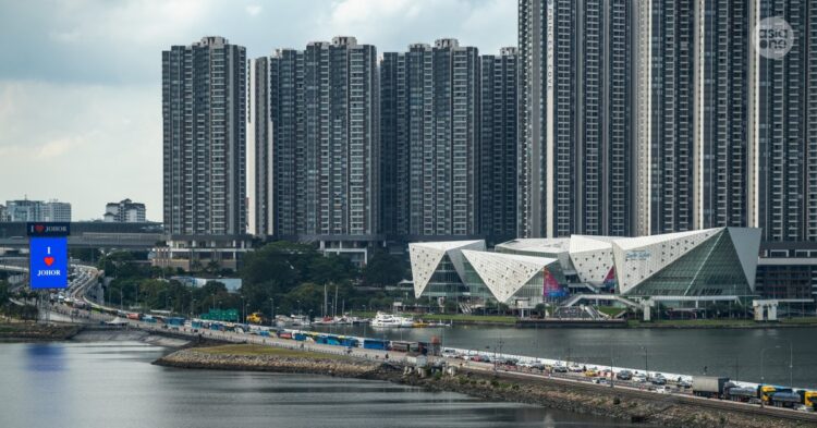 Singapore tour buses not allowed to operate express services in Malaysia: Anthony Loke, Malaysia New...