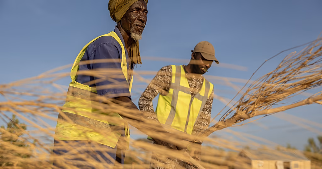Malian refugees turn to firefighting to give back to their communities in Mauritania