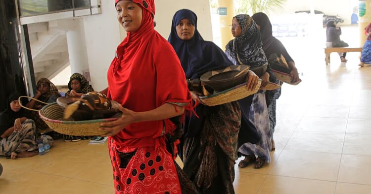 Somalia's poets keep hope alive for storytelling and for peace