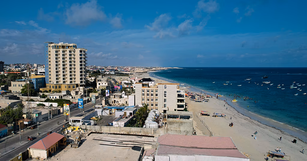 Somalis criticise Trump's remarks calling them 'garbage' as racist