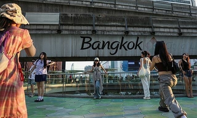 Southeast Asia's 2nd largest economy eyes 34.9 million visitors next year