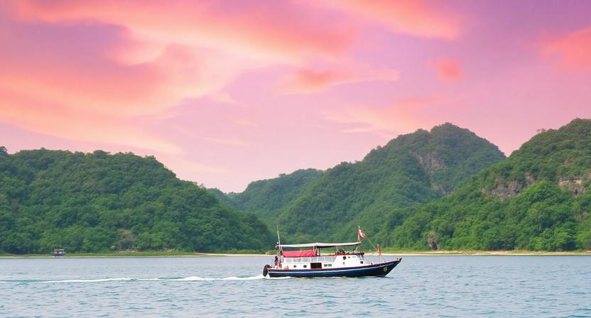 St. Martin’s Island in Bangladesh Introduces New Vessel Services to Support Eco-Tourism and Ensuring...