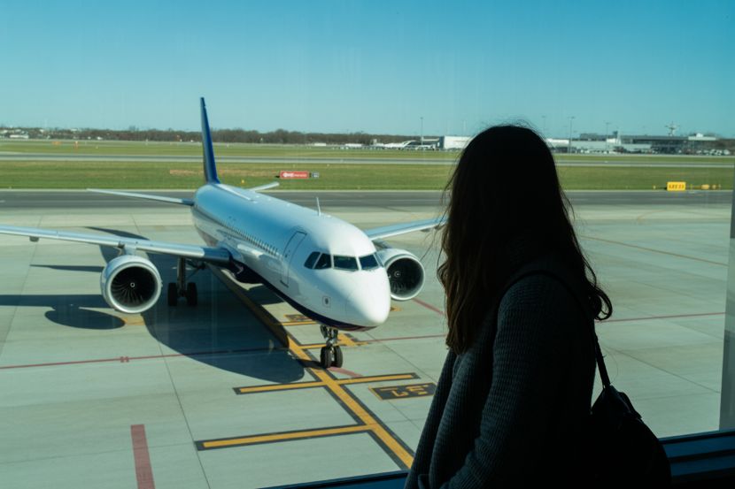 Thousand of Travelers Across Major Middle east Stranded as More Than 1,311 Delays and 91 Cancellatio...