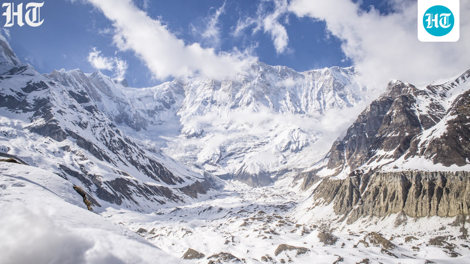5 best winter getaways in India to experience snowfall