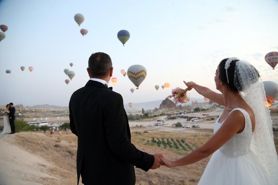 Foreign wedding travelers help boost Turkish economy-Xinhua