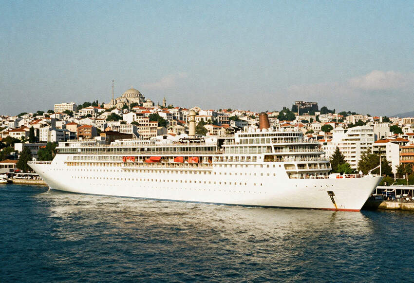 Türkiye Shatters Cruise Tourism Records in 2025, Surpassing 2 Million Passengers and Cementing Its S...