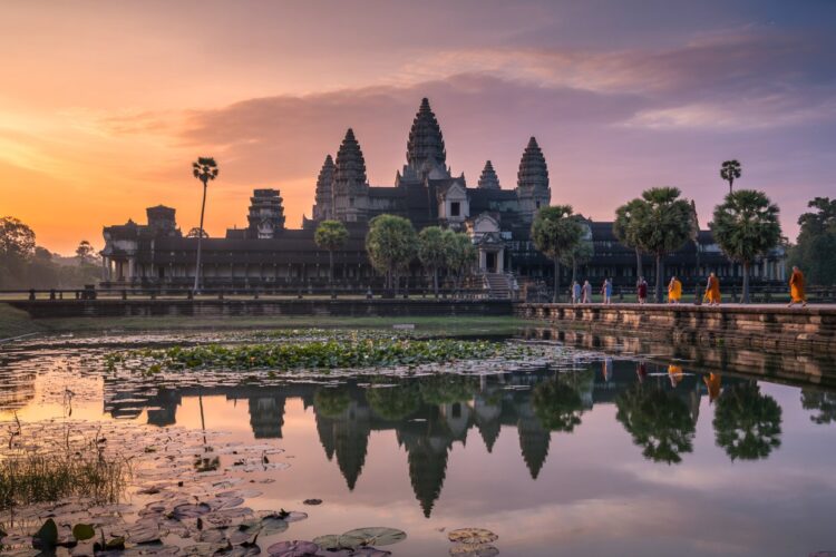 Angkor Wat 2025 Report: Chinese Tourism Trends and the Road to Recovery in 2026
