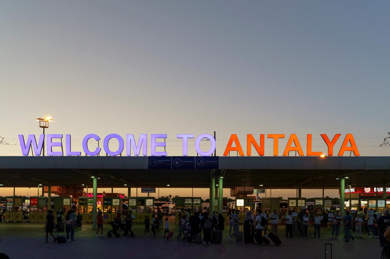 Antalya Airport, one of Türkiye’s busiest international gateways. (Adobe Stock Photo)