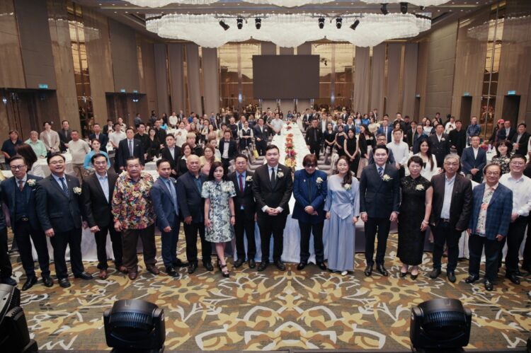 Elong Hotel Technology Partners with Evians Holdings