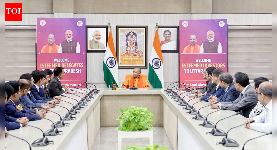 Canadian Hindu Chambers of Commerce keen to invest in UP's MSME, religious tourism sectors | India N...