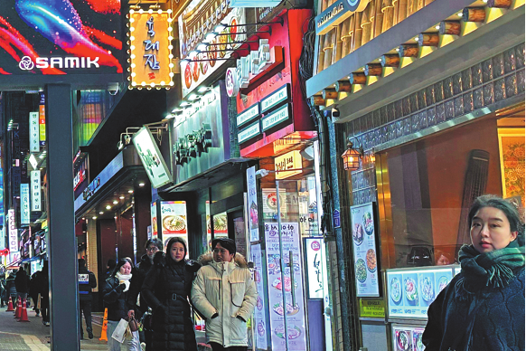 Chinese visitors to South Korea soar, topping Japan - Travel