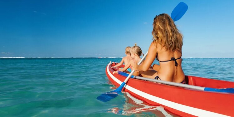 Outlining distribution shifts and trends in tours and activities