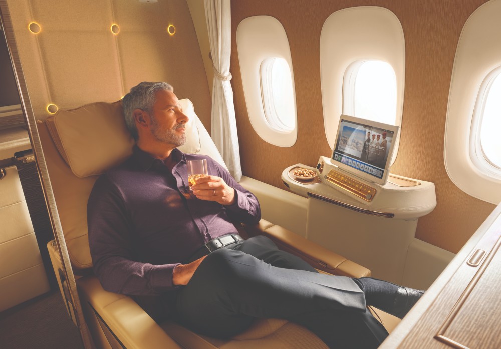 Emirates Prepares for a Busy Travel Period from January 2-5, Offering New Remote Check-In and Transp...